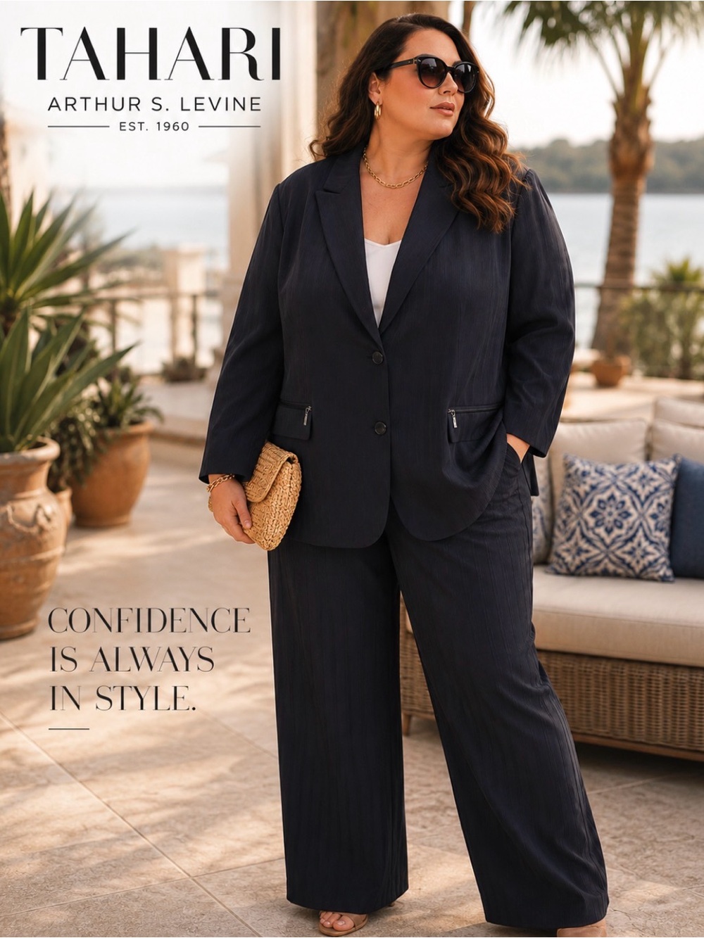 TAHARI Arthur S. Levine Women’s 2-Piece Pant Suit | Size 24W | Black Pinstripe
